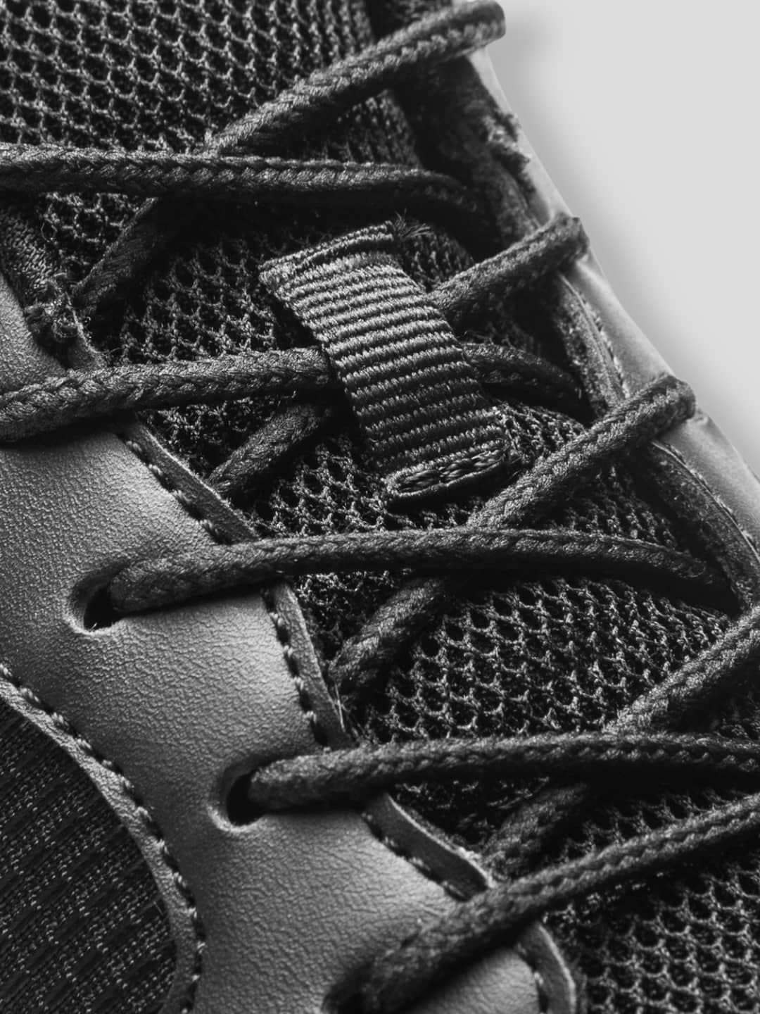 Sneaker con Cámara de Aire y Suela Partida Pebble - Imagen 5